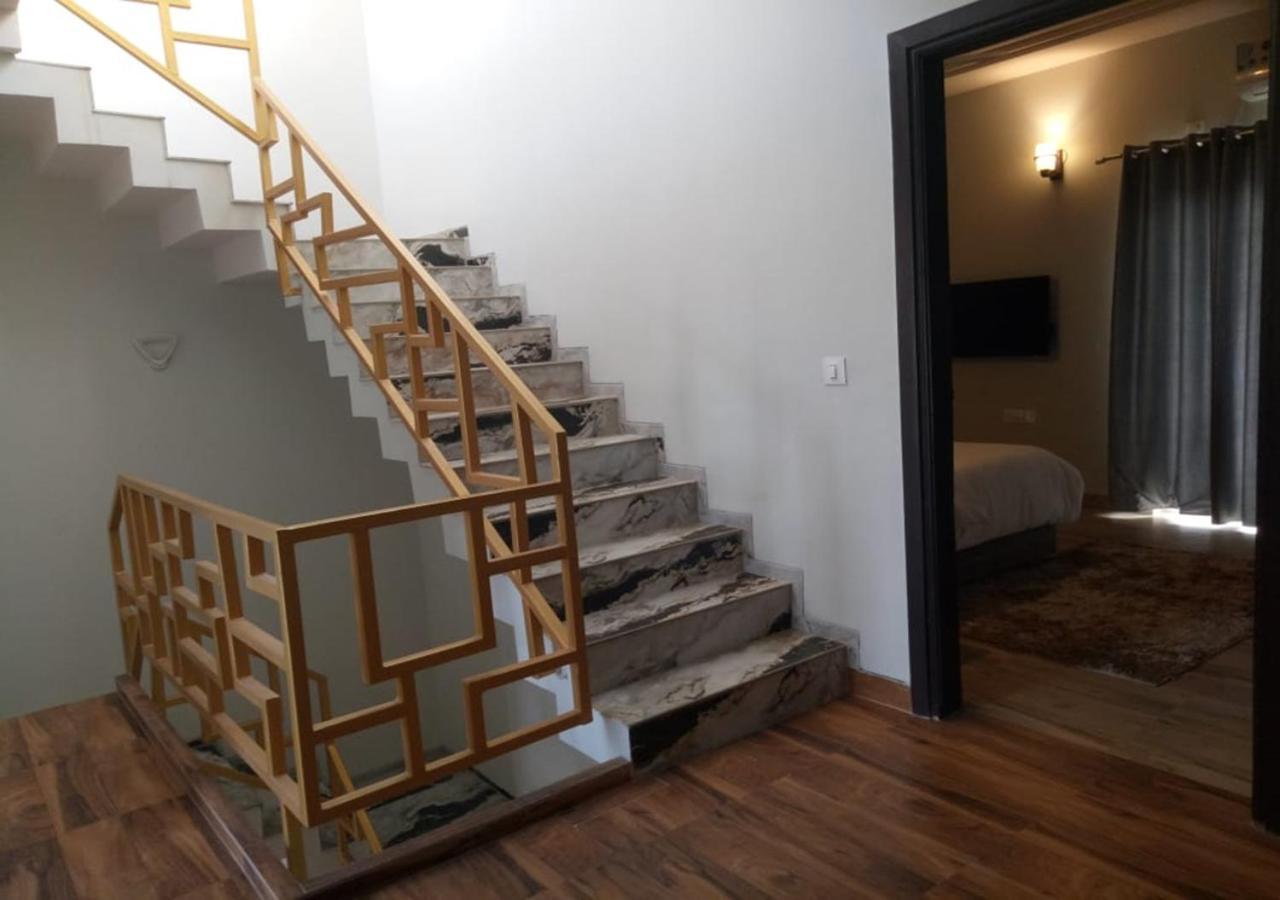 Anandam Clarks Inn Suites Vrindávan Kültér fotó
